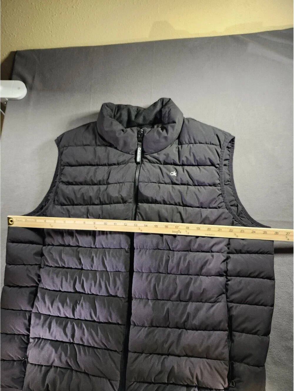 Calvin Klein Men's Black Puffer Vest XXL Zip Insulated Water Resistant 102